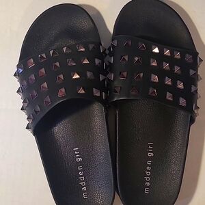 Steve Madden Studded Black Slides 6.5
